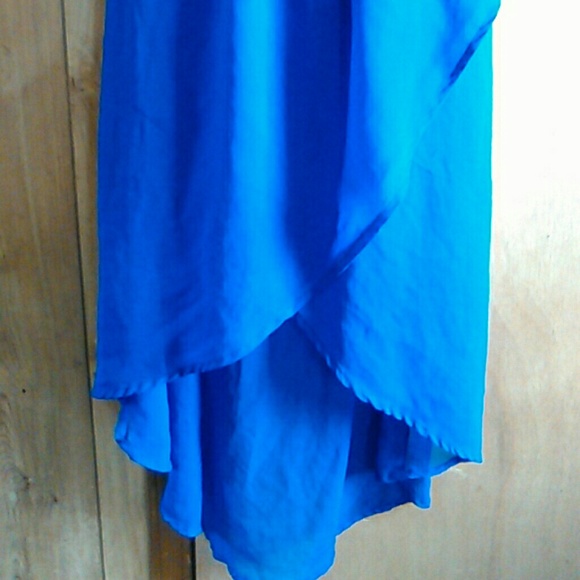 #FREE Charlotte Russe high-low skirt - Picture 2 of 6